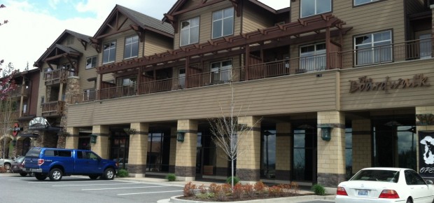 $2,500/week Condo IRONMAN ONLY