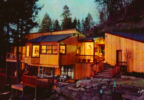 Beautiful Waterfront Home $3,000 weekly/ $430 nightly