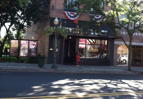 Penthouse, Downtown Coeur d’Alene$2200 Wk – Ironman 2013 $6000 wk
