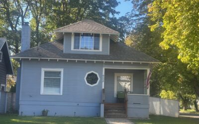 $2500/mo – 423 Park Dr, Coeur d’Alene – 5/2